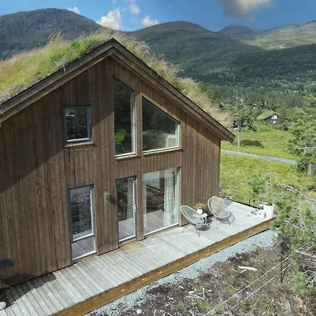 Nyaraló Med Utsikt I Naerheten Av Sentrum