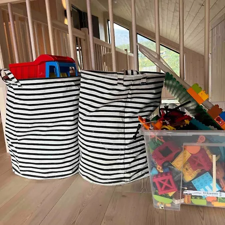 Tatil Evi Med Utsikt I Naerheten Av Sentrum Stryn